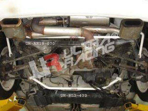 Toyota MR2/MRS 01-03 UltraRacing 2-punkti tagumine alumine Tiebar