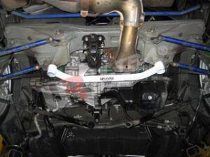 Toyota MR2/MRS 04-07 UltraRacing 2-punkti tagumine alumine Tiebar
