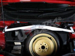 Toyota MR2 SW20 UltraRacing 4-punkti eesmine ülemine Strutbar