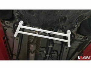 Toyota Rav4 XA50 2.0 2WD 18+ UltraRacing 4-punkti eesmine alumine Brace