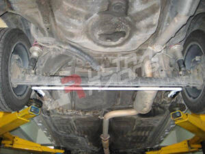 Toyota Starlet EP70 UltraRacing tagumine stabilisaatorvarras 16mm