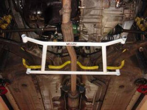 Toyota Starlet EP80/82/90/91 Ultra-R 4-punkti eesmine H-Brace