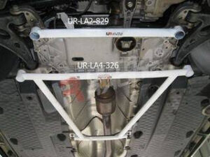VW Golf 5 GTI + R32 Ultra-R 2-punkti eesmine alumine Brace 829