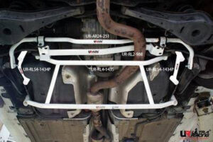 VW Golf 5 R32 / 6 R36 Ultra-R 2-punkti tagumine alumine Bar 988
