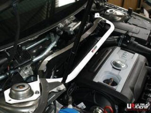 VW Passat CC TSI / Golf R36 AWD 05-10 Ultra-R eesmine Strutbar