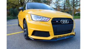 Splitter Audi S1 8X esi Läikiv must