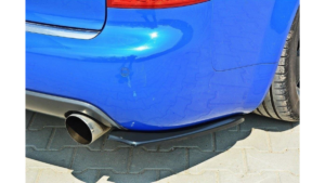 Splitter Audi S4 B6 Avant tagumine külje Läikiv must