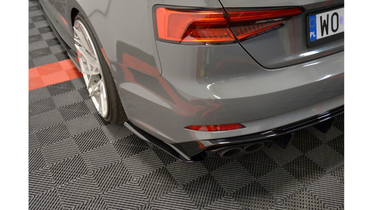 Splitter Audi S5 F5 tagumine külje