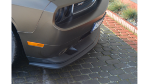Splitter Dodge Challenger III SRT8 esi Läikiv must