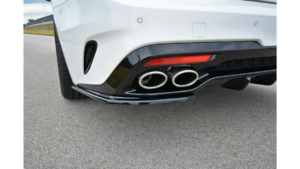Splitter Kia Stinger I GT GT-Line tagumine külje Läikiv must