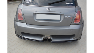 Splitter Mini R53 COOPER S JCW tagumine külje Läikiv must