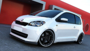 Splitter Skoda Citigo esi Läikiv must