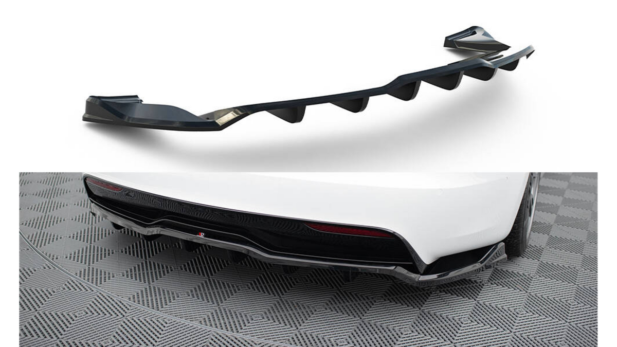 Splitter Tesla Model S Plaid I Facelift tagumine keskosa Difuusoriga v.1